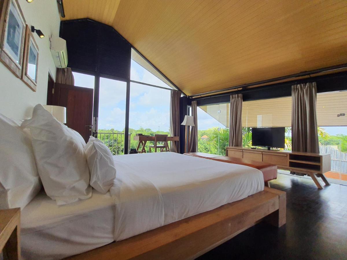 Jefna * Nusa Dua (Bali)