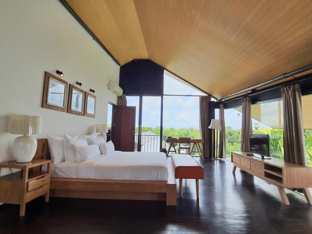 Jefna * Nusa Dua (Bali)